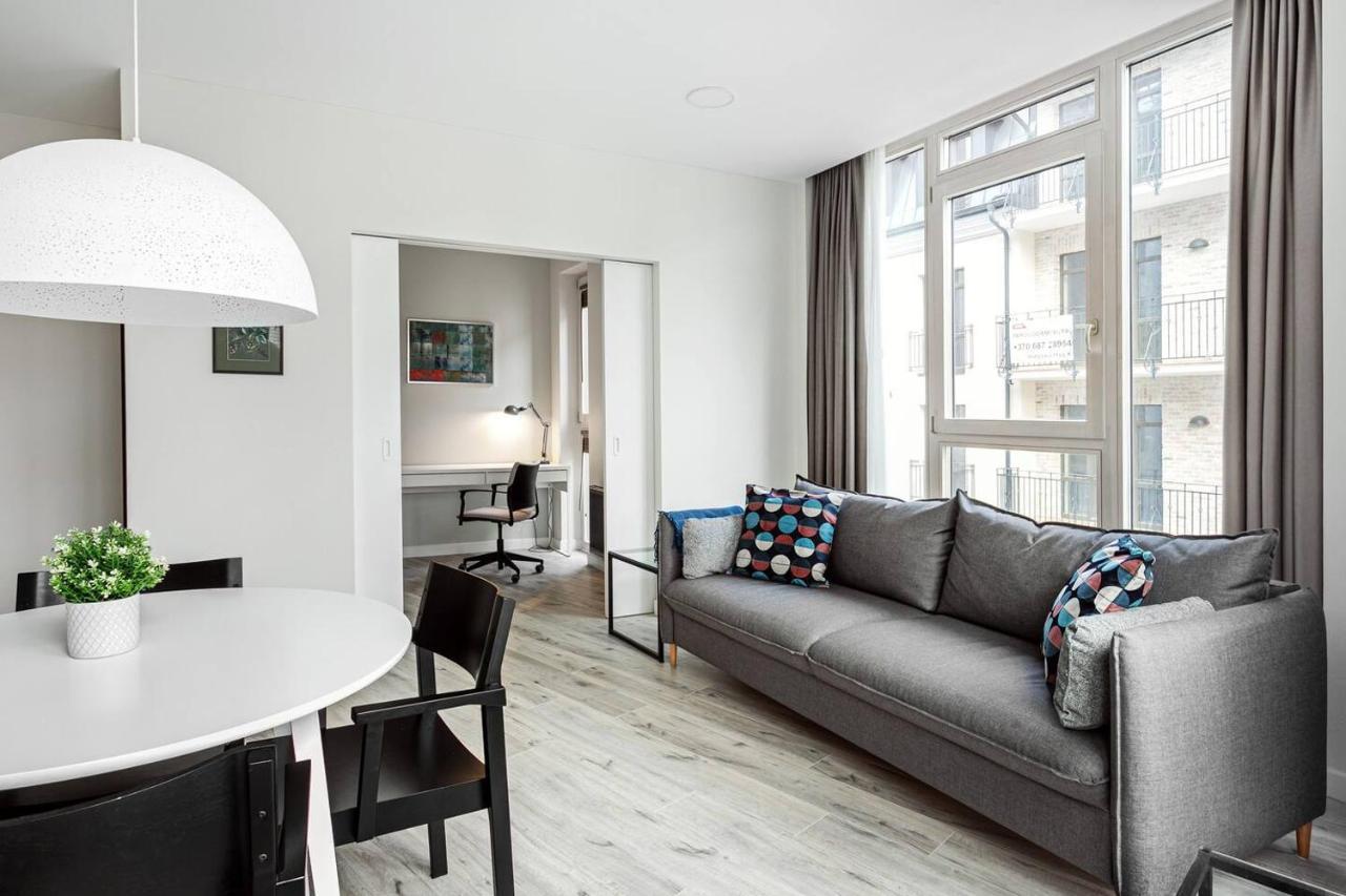 Happy Inn Vip, Self Check-In-24X7, A-C, Parking-In-The-Underground-Garage VNO Exterior foto
